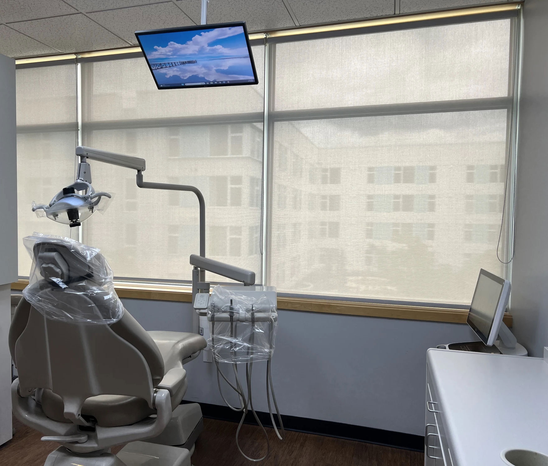 A Dentistry NW treatment room where implants are placed and restored